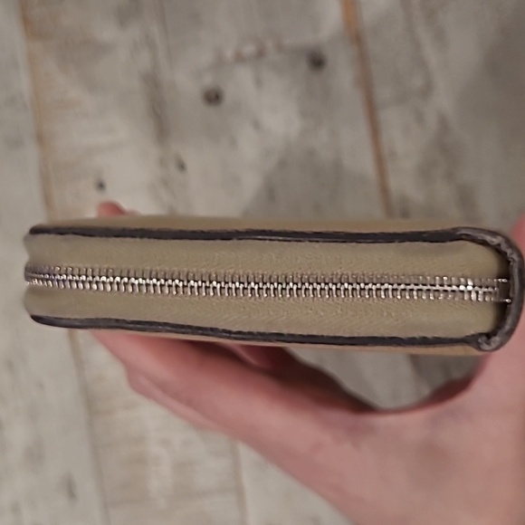 Celine Zippy Wallet - Picture 5 of 8
